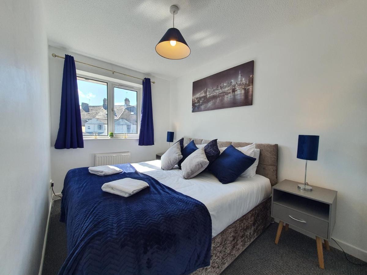 Thesiger Court Apartments - Free Private Parking - By Property Promise Cardiff Eksteriør billede