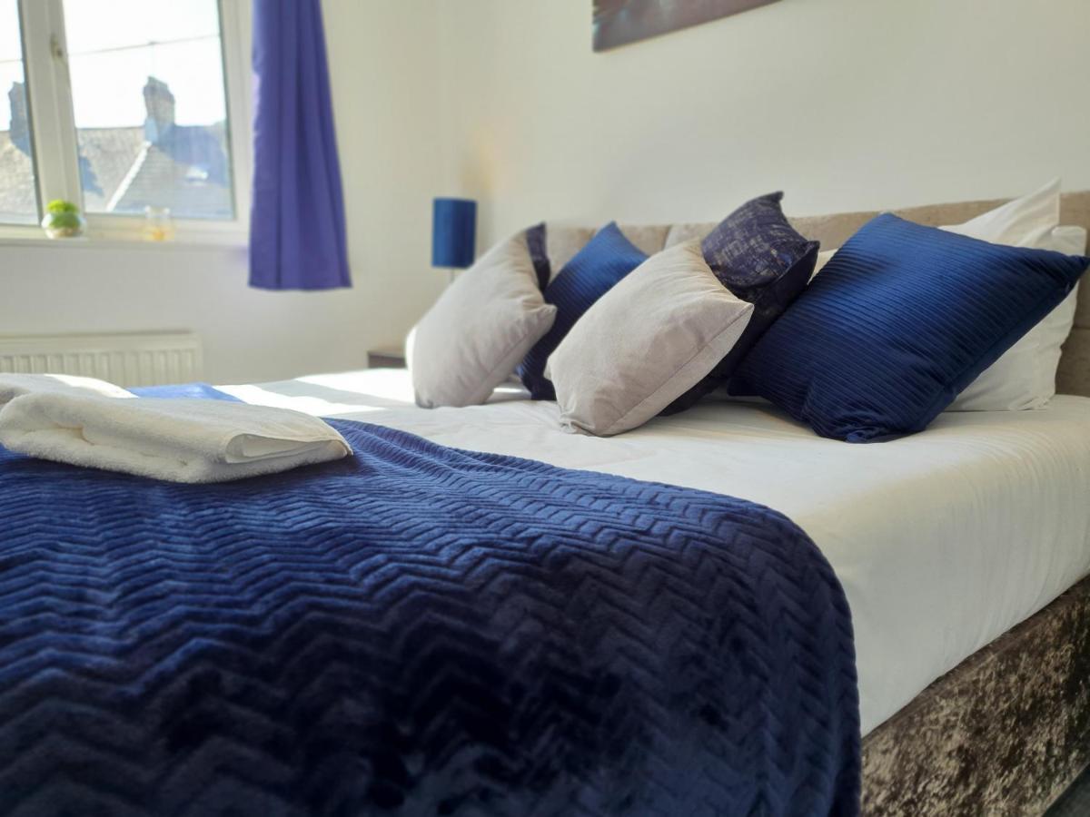 Thesiger Court Apartments - Free Private Parking - By Property Promise Cardiff Eksteriør billede